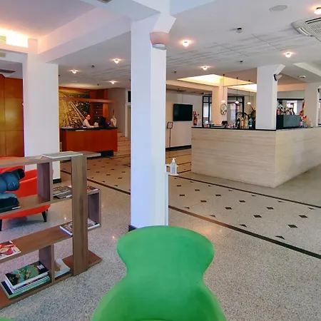 Acapulco Hotel 4*